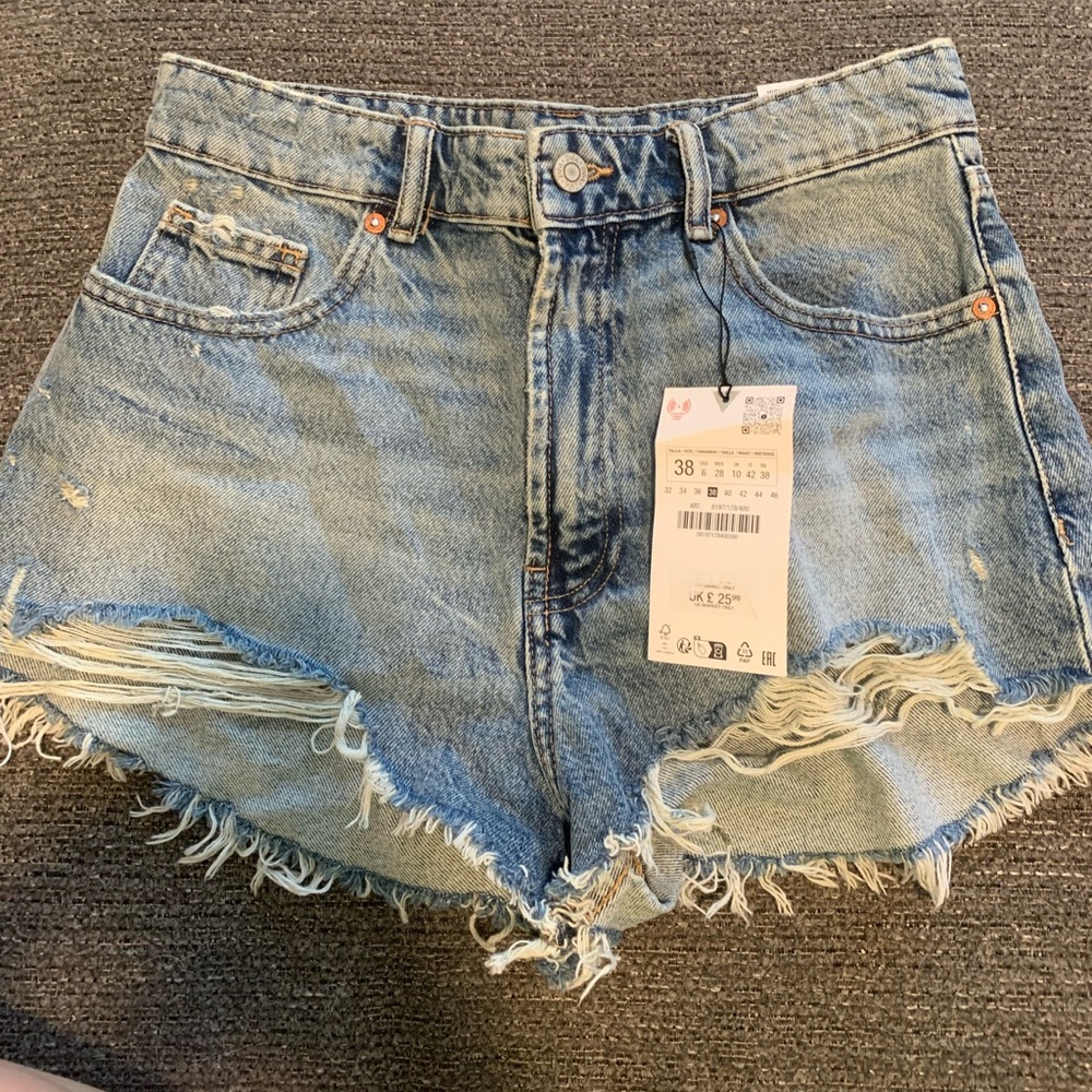 ZARA DENIM SHORTS